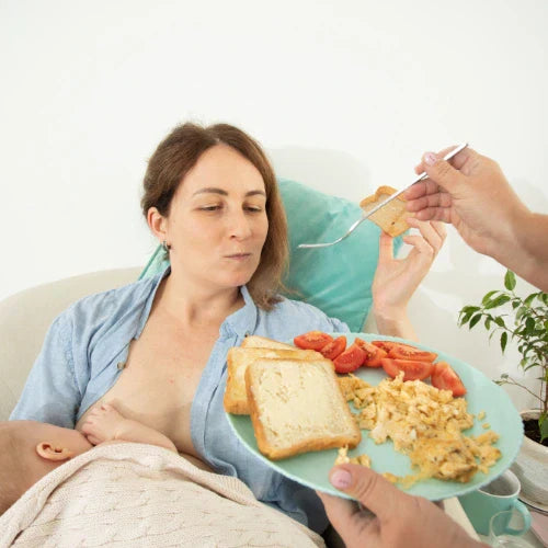 Foods to Increase Breast Milk: What New Moms Should Eat